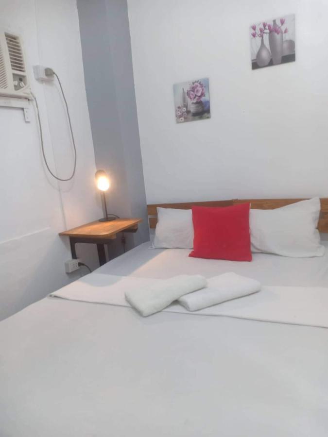 Lojed Sean Bed And Space Pasay Extérieur photo